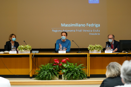 Tosolini, Fedriga e Riccardi in occasione dell'evento di formalizzazione dell'iter della protonterapia
